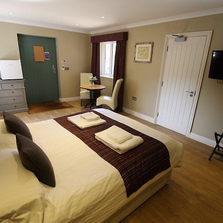 The Sun Inn Swindon Pokoj fotografie