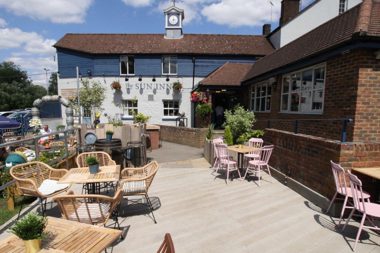 The Sun Inn Swindon Exteriér fotografie
